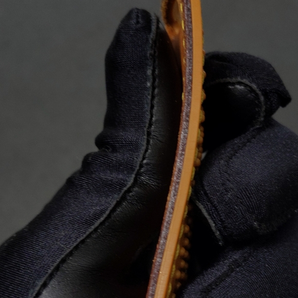 Authentic Louis Vuitton Shoulder Strap Pad #01 - Picture 7 of 8